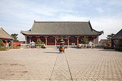 《地狱之刃》开发商新作疑曝光 模糊照片引社区热议